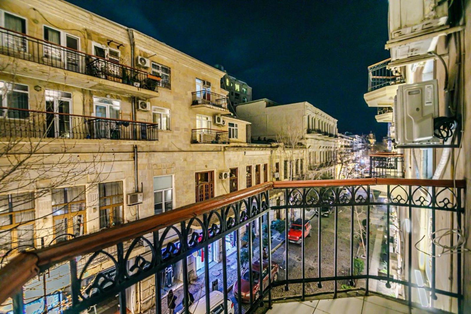 Apartment Fountain Square Baku