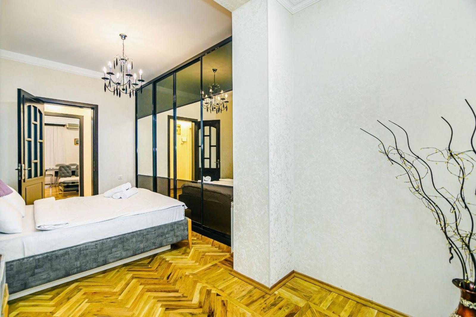 Apartment Fountain Square Baku